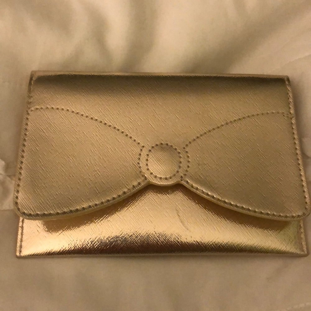 Small gold clutch